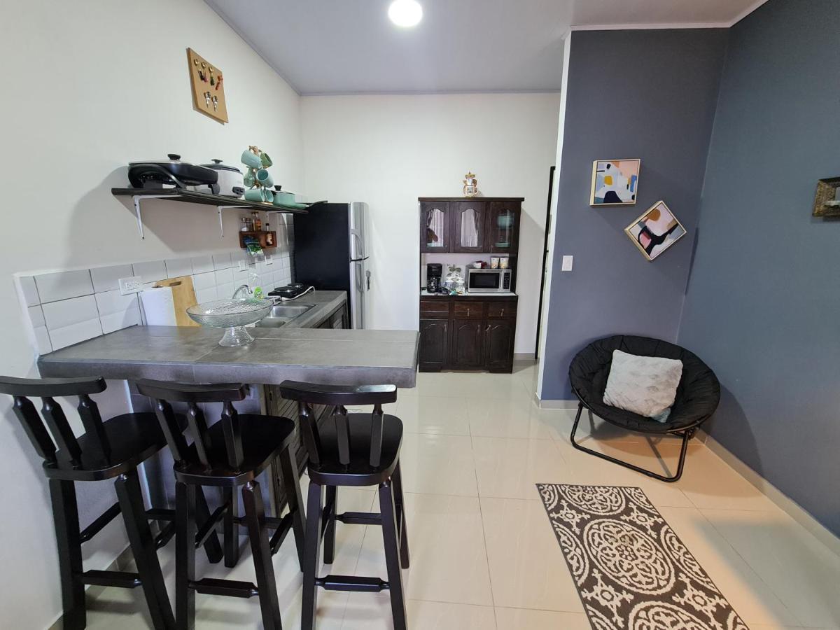 Apartamentos Ave Del Paraiso Алахуэла Экстерьер фото