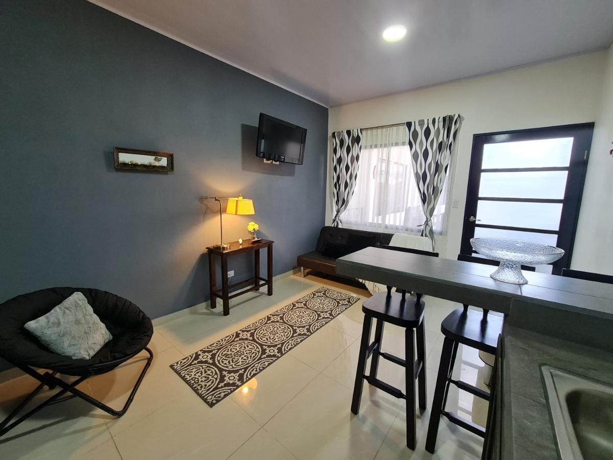 Apartamentos Ave Del Paraiso Алахуэла Экстерьер фото