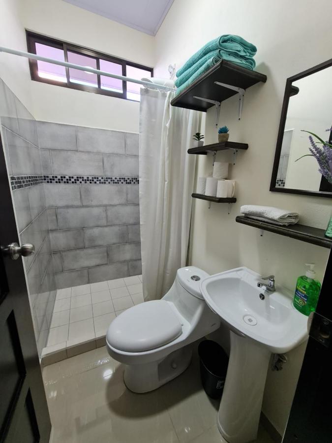 Apartamentos Ave Del Paraiso Алахуэла Экстерьер фото