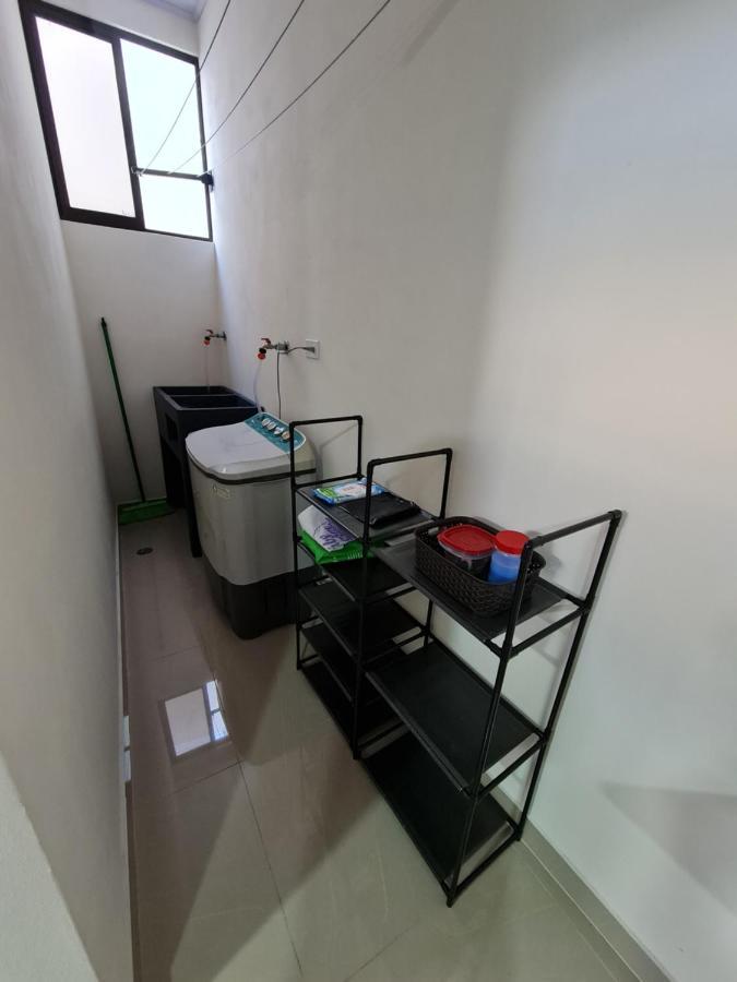 Apartamentos Ave Del Paraiso Алахуэла Экстерьер фото